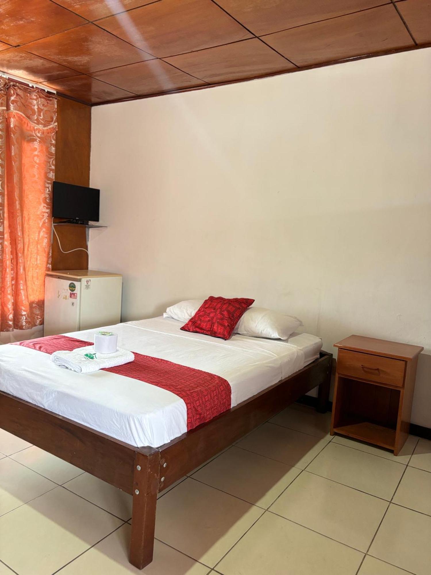 Hospedaje Casa Amazonica Iquitos Extérieur photo